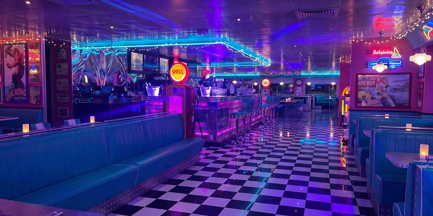 Tommy's Diner, restaurant