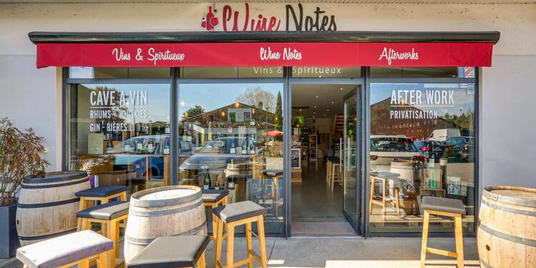 Wine Notes, bar