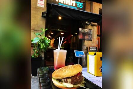 PANAM75, Bar Barcelona L'Esquerra de l'Eixample #0