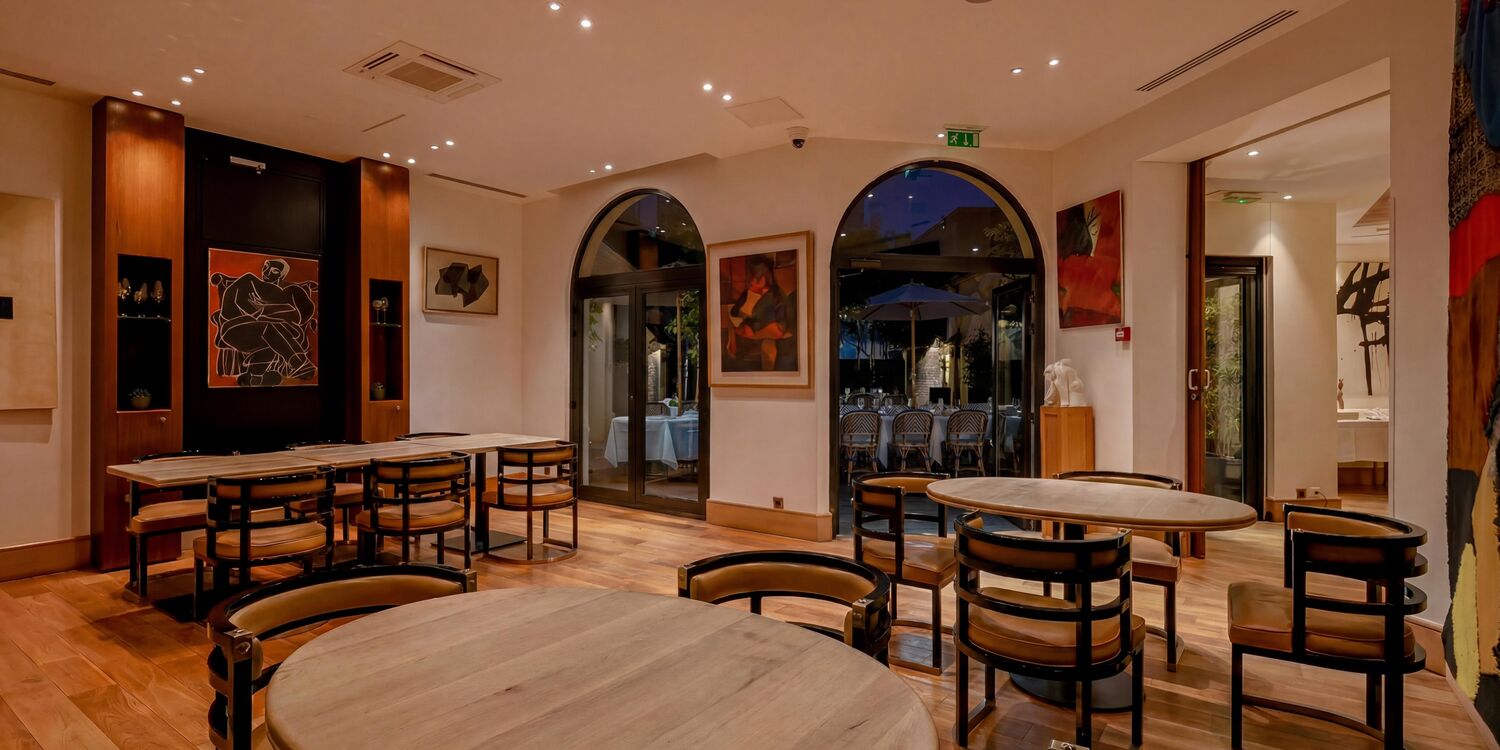 Restaurant La Place - Grand Hôtel Champs-Élysées, bar