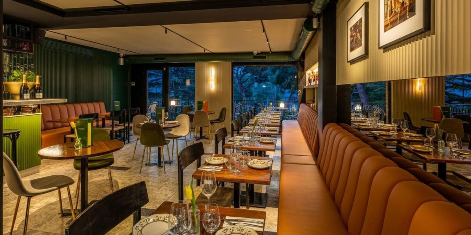 Monsart Gastrobar, bar