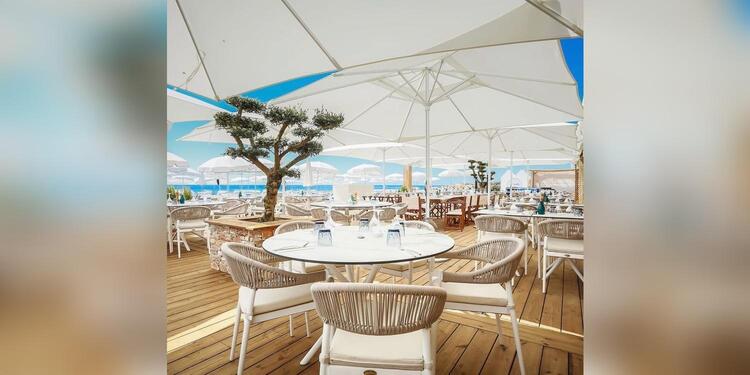 Plage des Canailles, bar