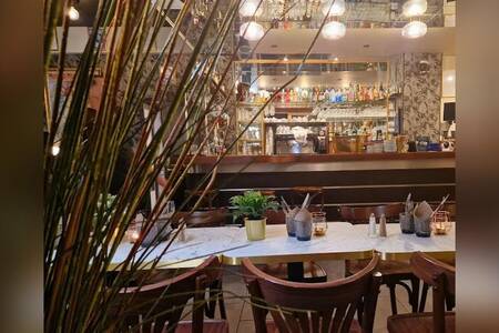 La Cachette, Restaurant Marseille Vieux-Port #0