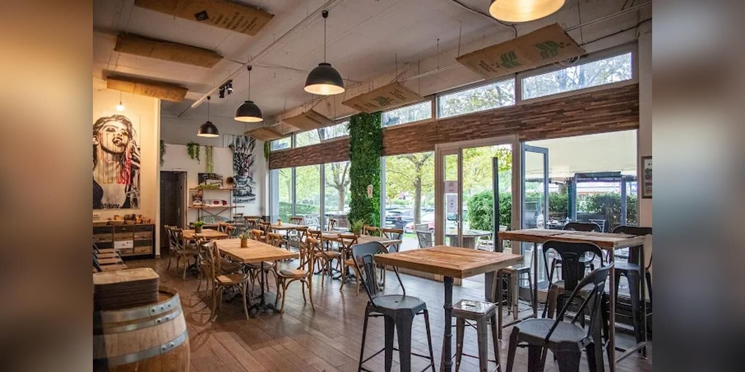 Brasserie le Mercure, bar