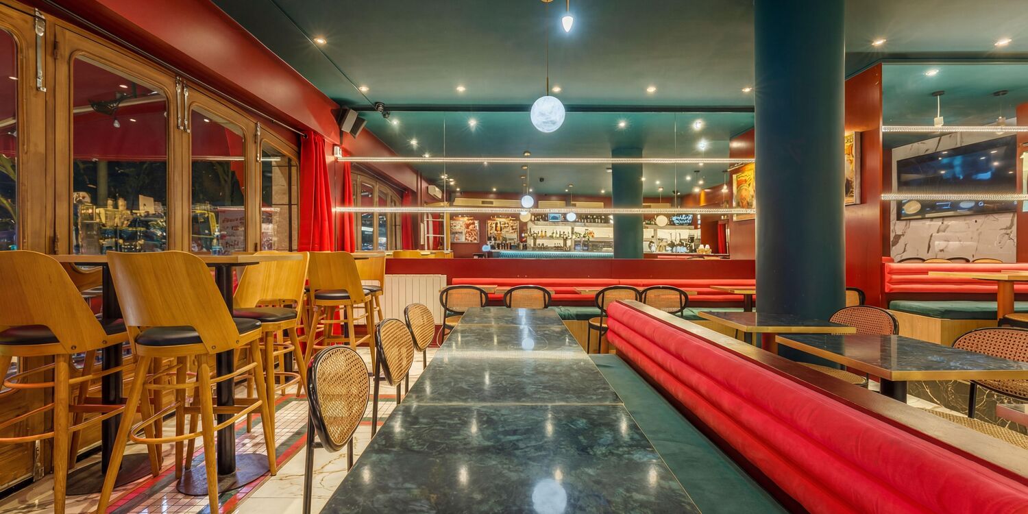 Café Populaire, bar