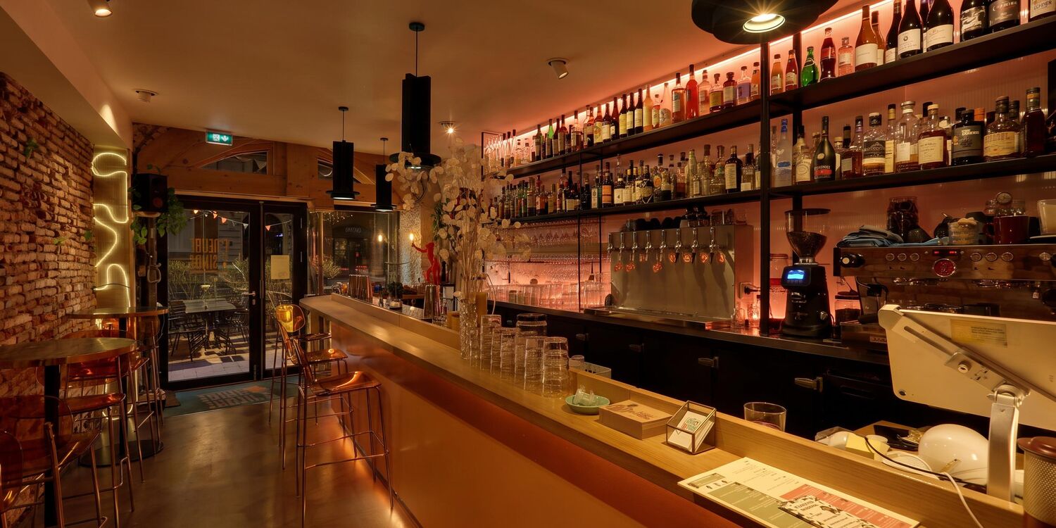 L'Heure du Singe, bar