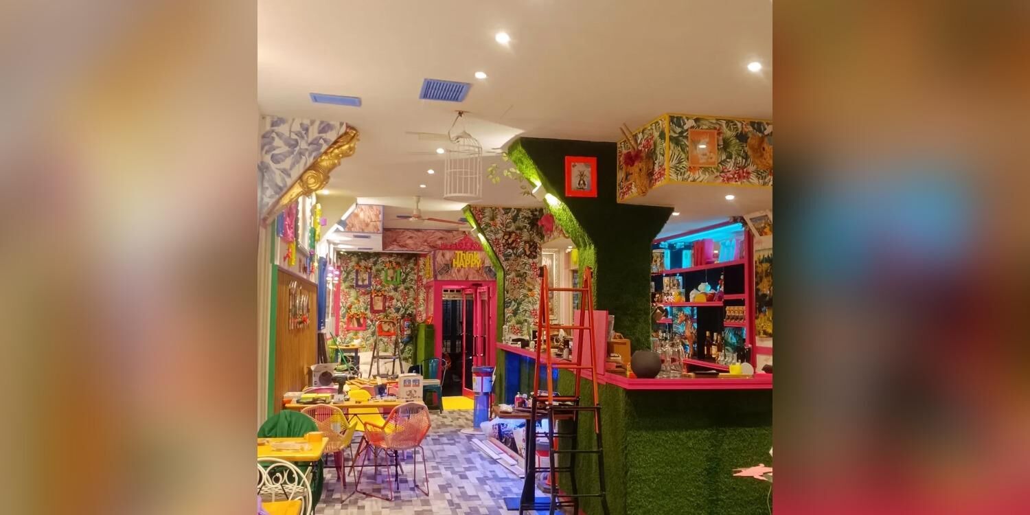 Insolente Mad DecoCafe - Cafetería la Latina Madrid., bar