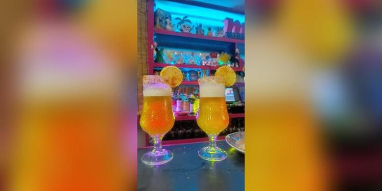 Insolente Mad DecoCafe - Cafetería la Latina Madrid., bar