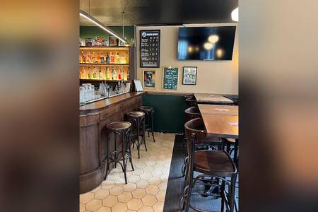 The Blossom Arms, Bar Paris Batignolles #0