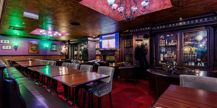 Birdies Café Bar, bar