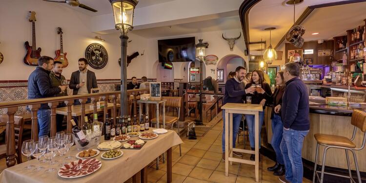 Taberna Odín, bar