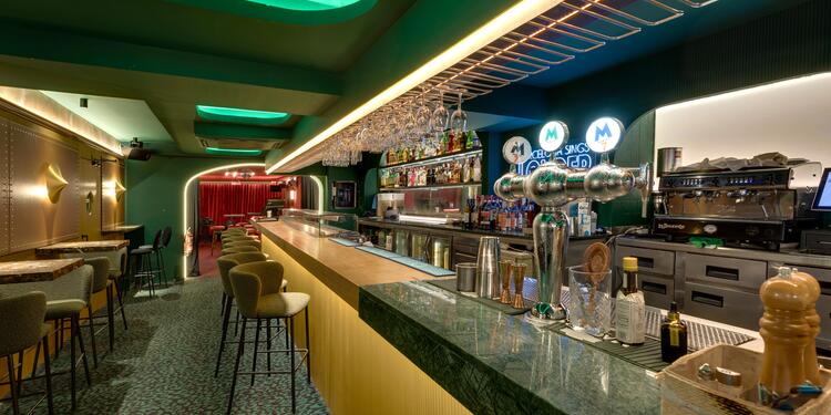 Sibel Karaoke Restaurante, restaurant