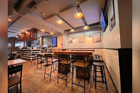 Velarde 13 "Casa de especialidades", Bar Madrid Centro #0