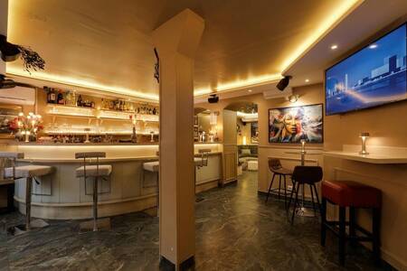 Ava club (ex Le Quartier), Bar Paris Odéon #0