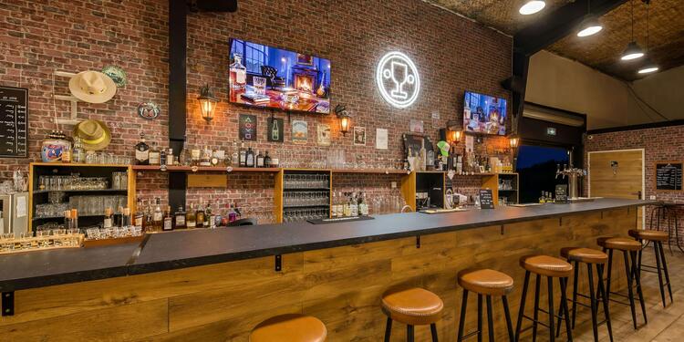 La Part des Anges, bar