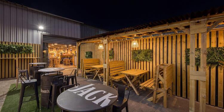 La Part des Anges, bar