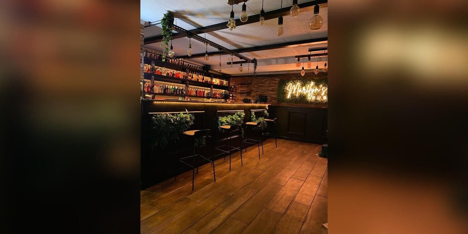 Marilyn's Pub aubagne, bar