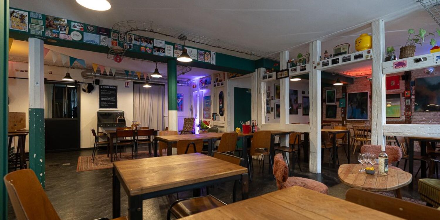 La Planque, bar