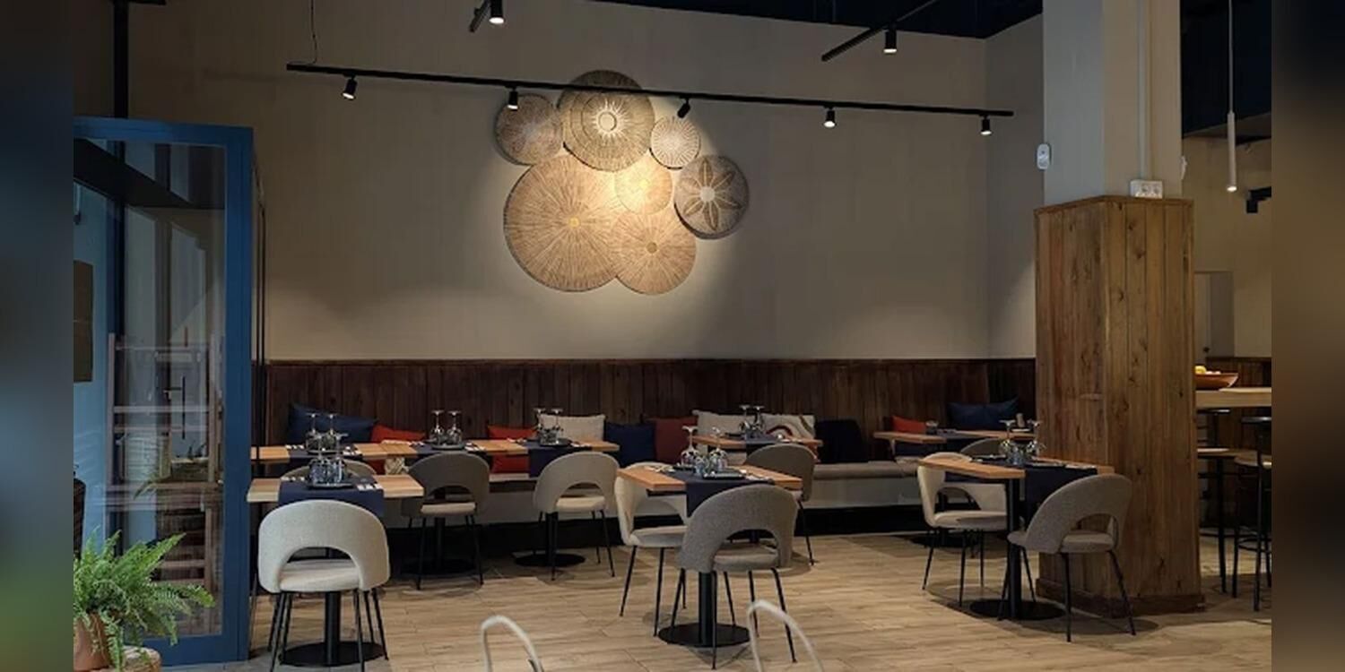 Distrito Mediterráneo Restaurant, restaurant