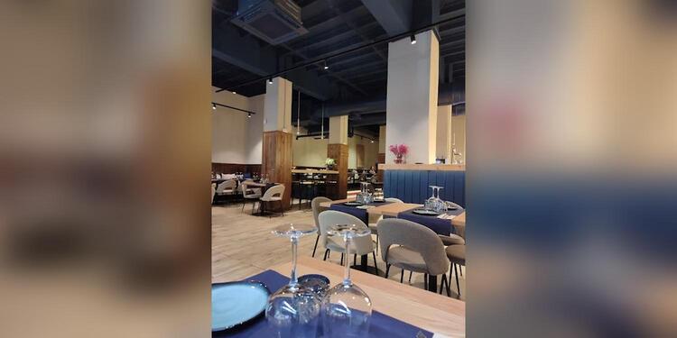 Distrito Mediterráneo Restaurant, restaurant