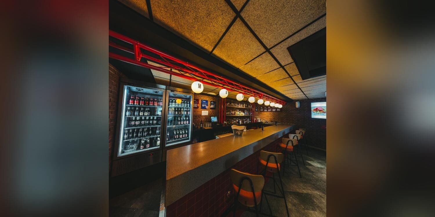 Mahoudrid Experience, bar