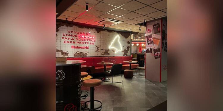 Mahoudrid Experience, bar