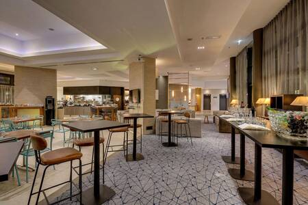 Courtyard Kitchen & Bar, Bar Colombes Colombes #0