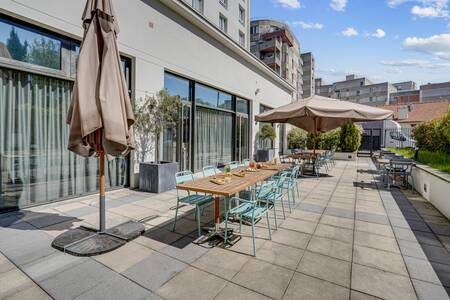 Courtyard Kitchen & Bar, Bar Colombes Colombes #0