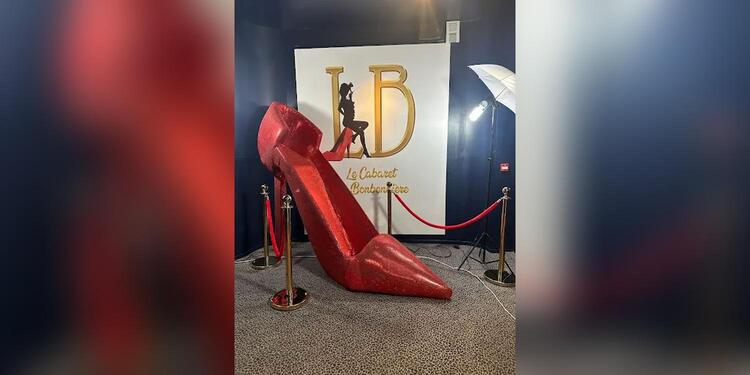 Cabaret La Bonbonnière, bar