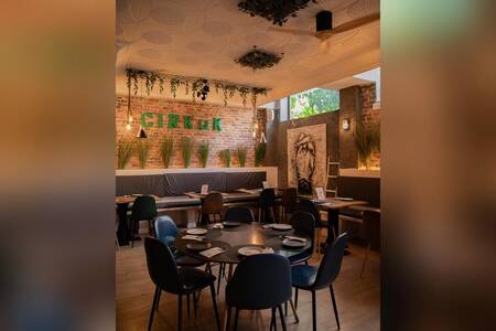 CIRKuK Gastrobar, Restaurante Madrid La Guindalera #0