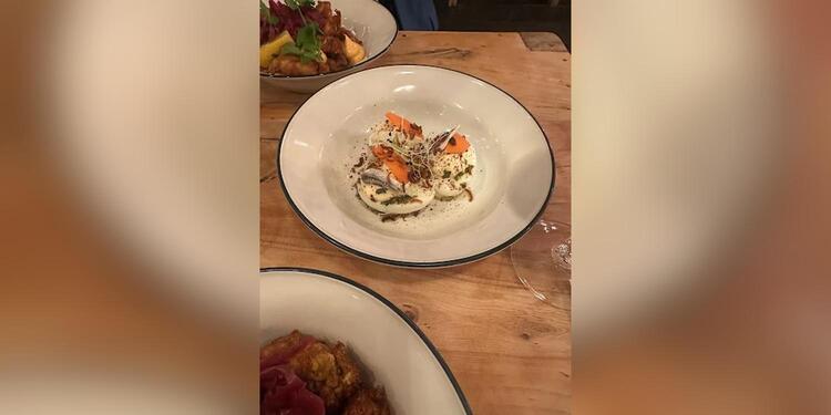 LABESS (Piano perché), restaurant