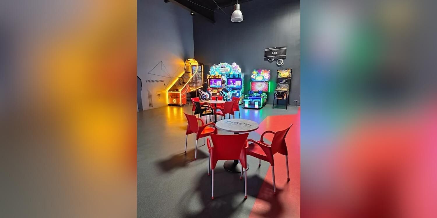 Laser Game Evolution Vert-Saint-Denis, bar