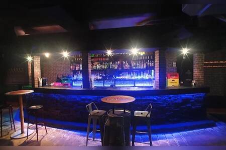 Sala Starving, Bar Madrid El Pilar #0