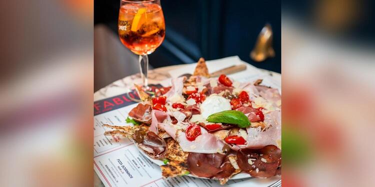 La Fabuica, restaurant