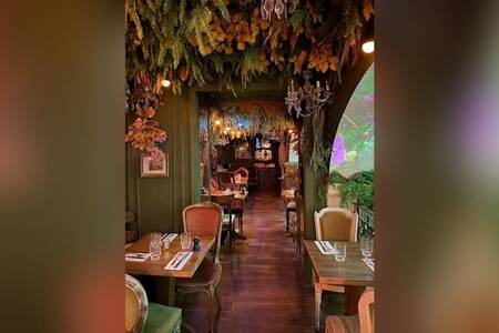 Jungle Palace Restaurant - Ephemera, Restaurant Paris Gare de l'Est #0