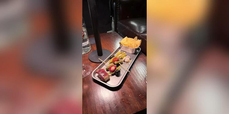 Nautilus Wine Bar, bar