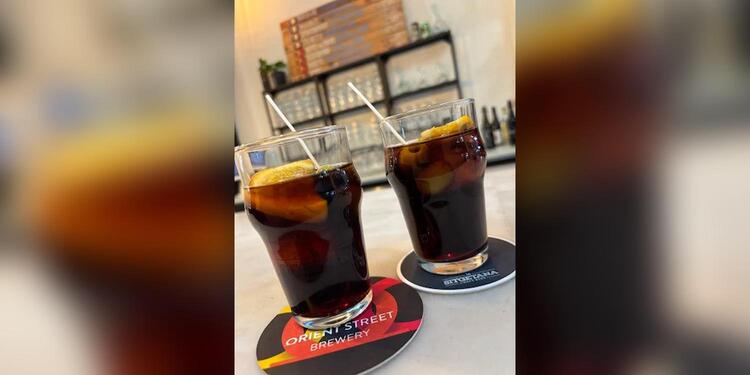 La Sitgetana X Orient street, bar