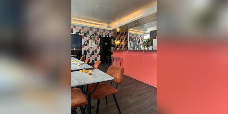 Abricot, bar