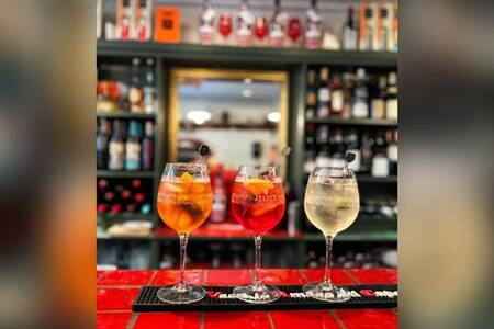 La Indispensable Taverna, Bar Barcelona Gràcia #0