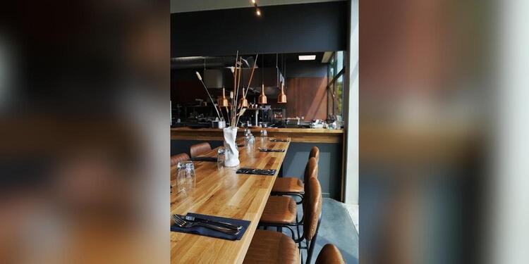 LA PRESSE, restaurant