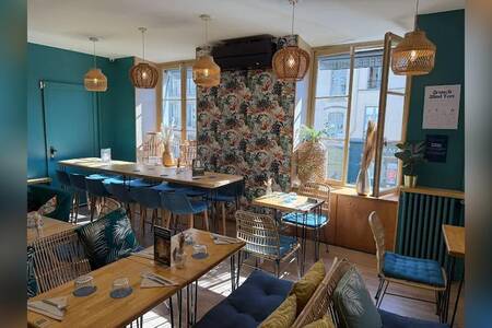 Long Story, Bar Versailles Antiquaires #0