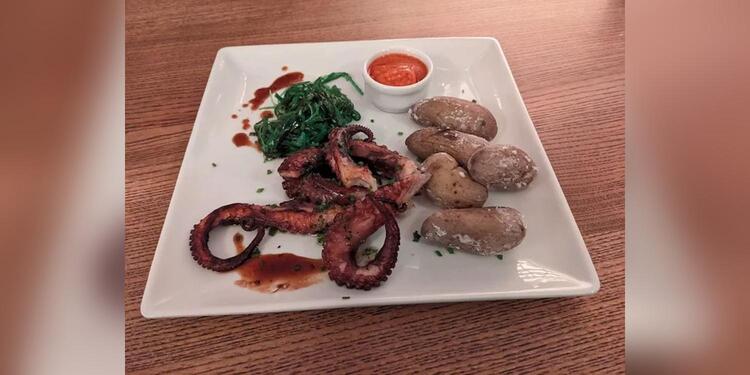 La Movida, restaurant