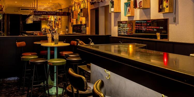 Bodega Arimón, bar