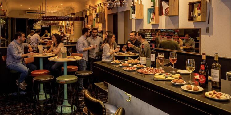 Bodega Arimón, bar