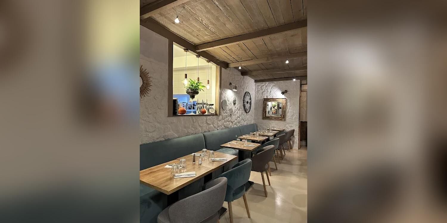 Café De la Place, restaurant