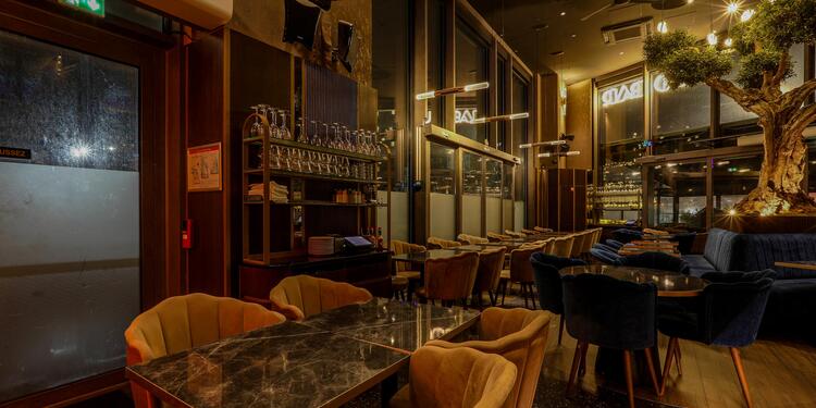 Duo Bar Restaurant, restaurant