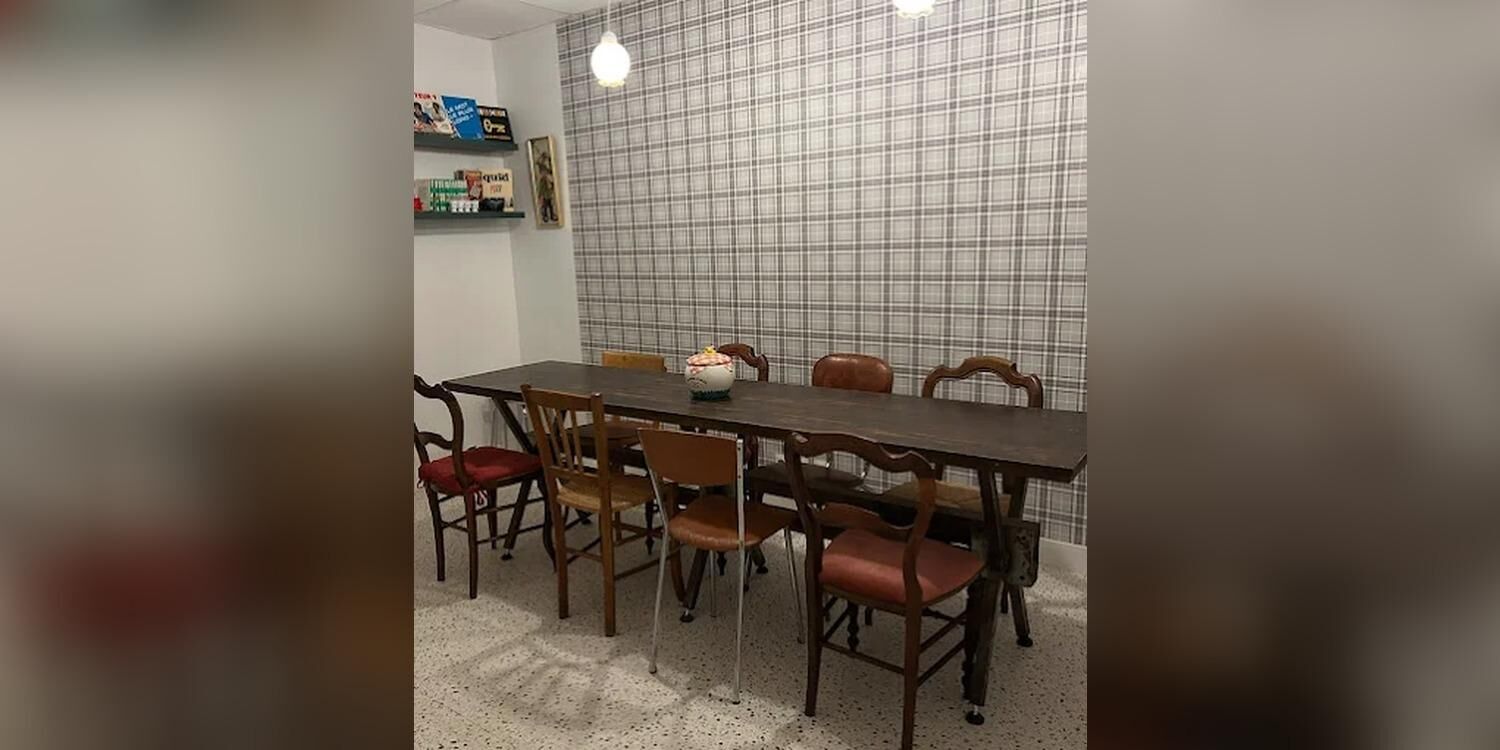 LES PLANCHES, restaurant