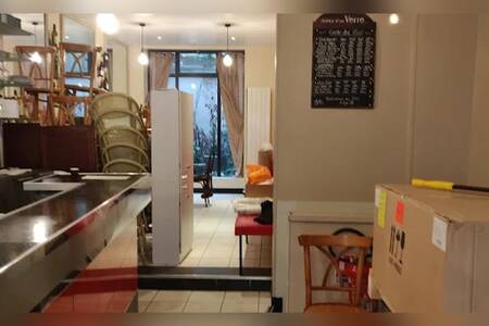 Le Petit Liège, Bar Paris St Georges #0