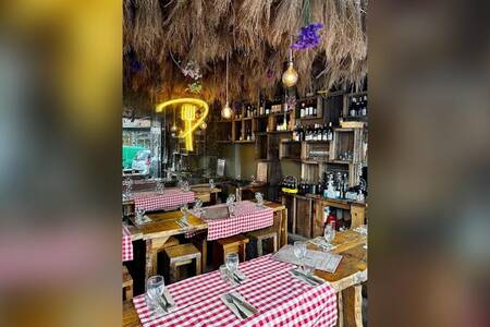 Pedzouille L'Etable, Restaurant Paris 10e Arrondissement #0