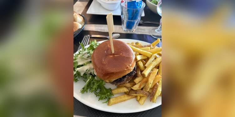 OPEN K- FE, restaurant